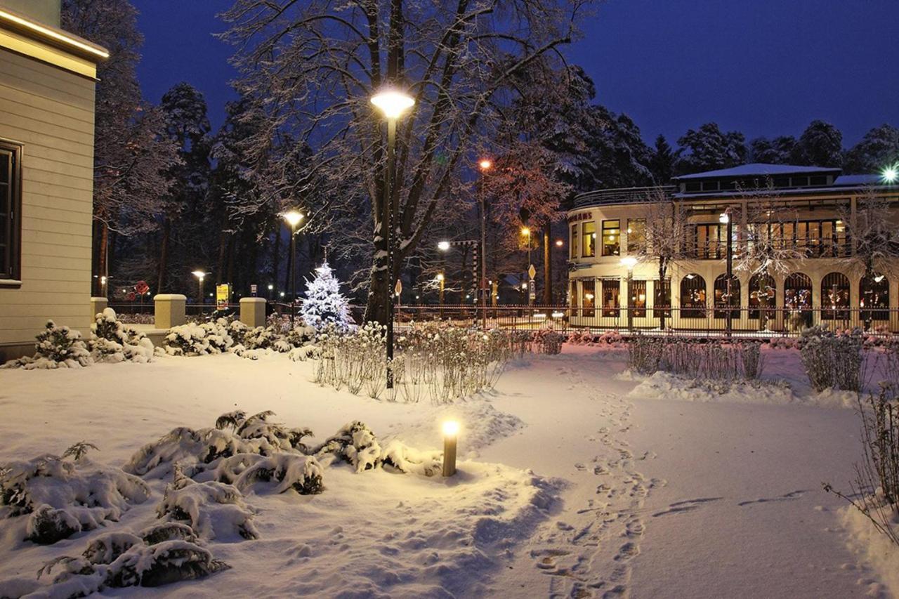Villa Lido Apartments Jurmala Bagian luar foto