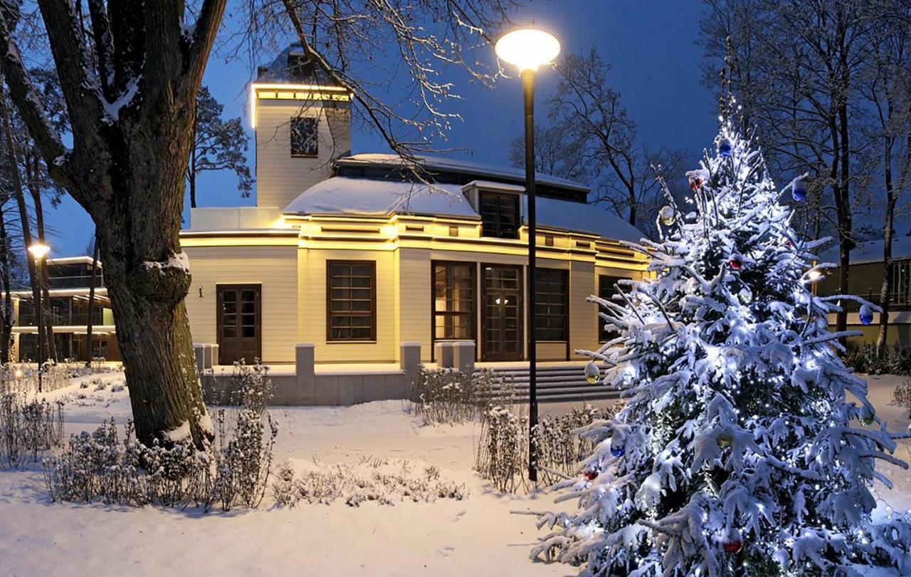Villa Lido Apartments Jurmala Bagian luar foto
